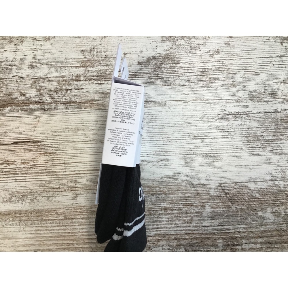Alo Yoga Unisex Half-Crew Socks Black White Logo Stripe A0480U Size M NEW - Picture 3 of 5